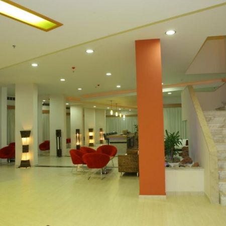 Relax Hotel โคลิมเบีย ภายนอก รูปภาพ